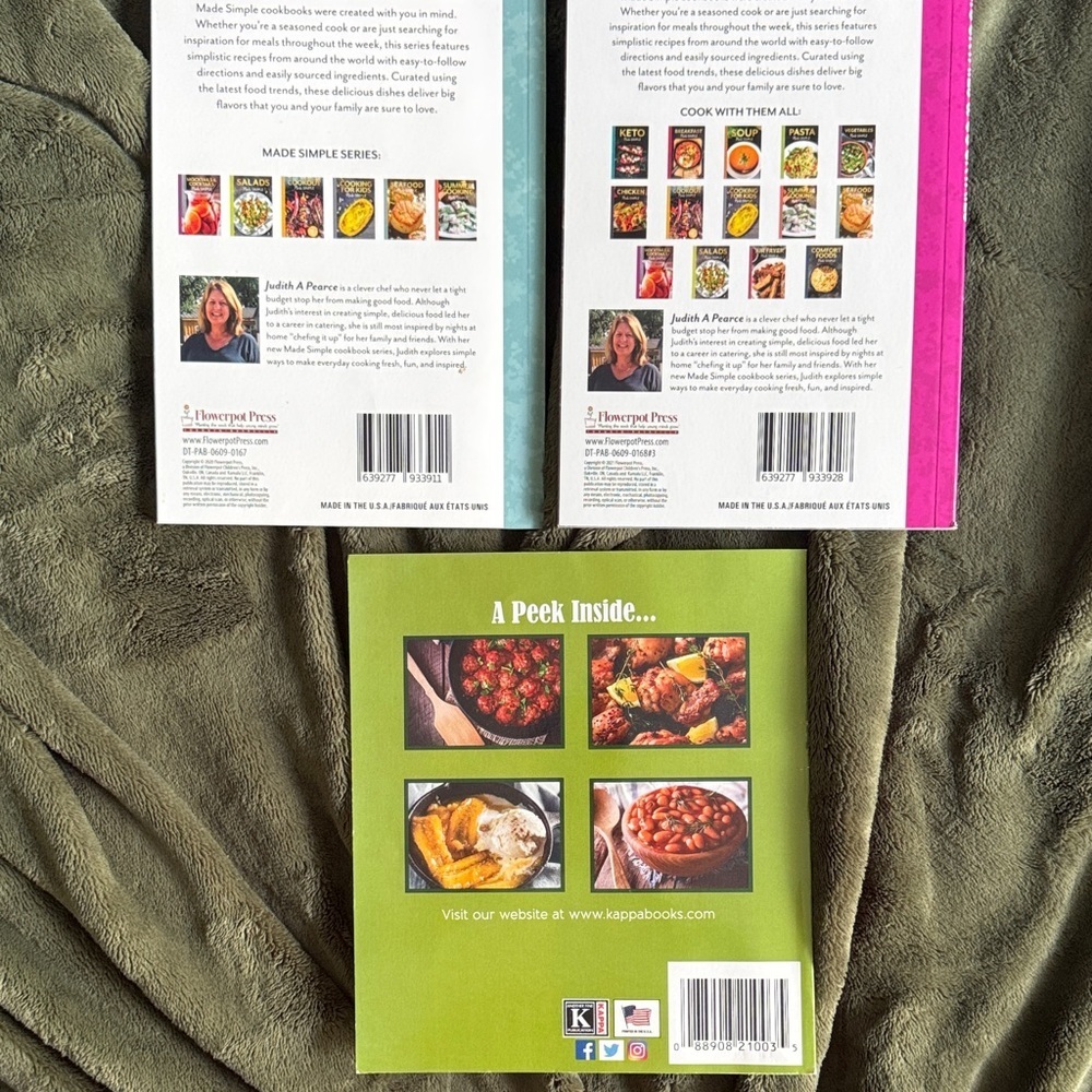 3 Random Books - Picture 2 of 2